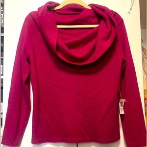 NWT Bloomingdale Cashmere Cowlneck turtleneck PL magenta